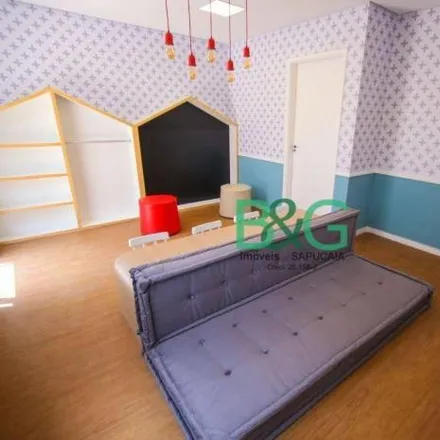 Buy this 2 bed apartment on Rua Conselheiro Moreira de Barros 4345 in Vila Amélia, São Paulo - SP