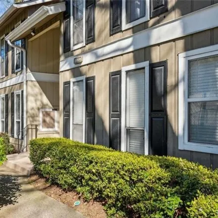 Buy this 1 bed condo on 245 Elden Drive Northeast in Atlanta, GA 30342