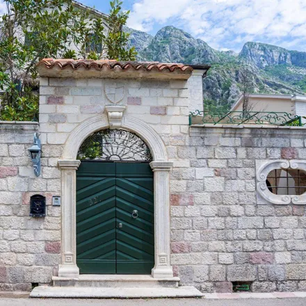 Image 3 - 85335 Dobrota, Montenegro - House for sale