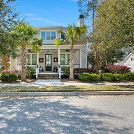 Buy this 3 bed house on 566 Water Street in Beaufort, SC 29902
