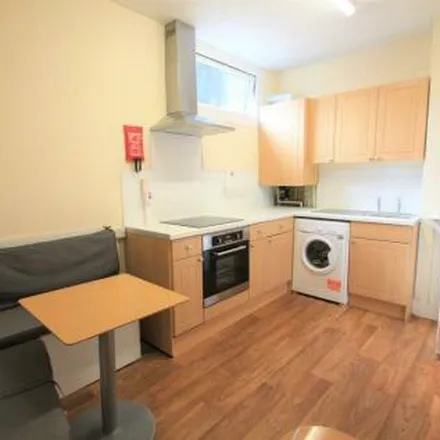 Image 3 - 26 Coombe Road, Brighton, BN2 4EA, United Kingdom - Apartment for rent