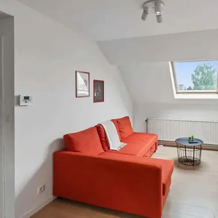 Rent this 1 bed apartment on Rue Léon de Lantsheere - Léon de Lantsheerestraat 11 in 1040 Etterbeek, Belgium