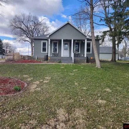 Buy this 3 bed house on 28 Estes Avenue Northwest in Madelia, Watonwan County