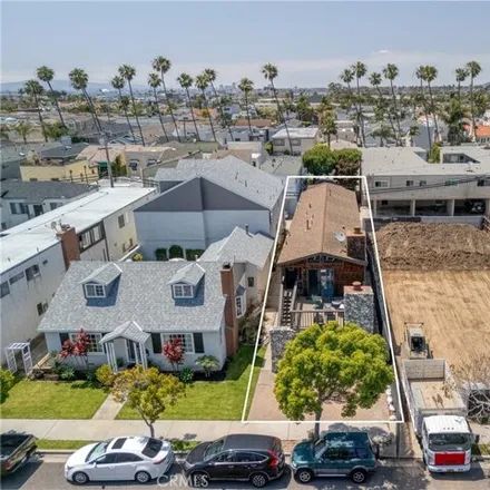 Image 5 - 231 7th St, Seal Beach, California, 90740 - House for sale