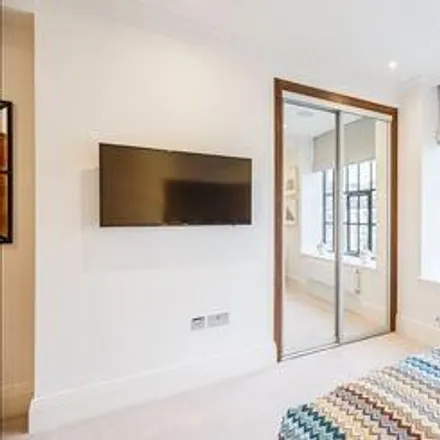 Image 4 - Palace Wharf, 6-23 Rainville Road, London, W6 9HB, United Kingdom - Apartment for rent