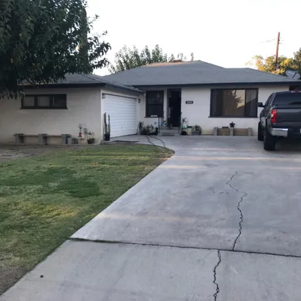 Buy this 3 bed house on 1604 Los Robles Drive in Kern County, CA 93306