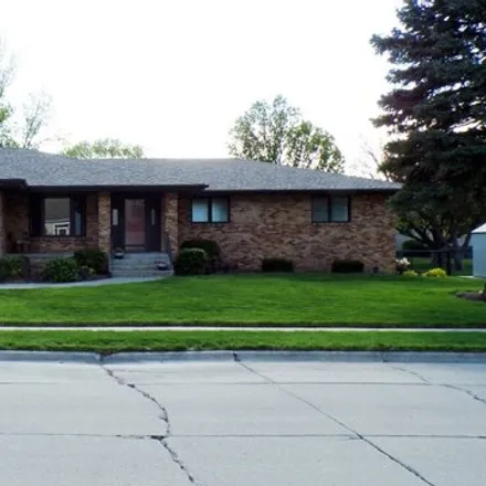 Buy this 3 bed house on 3291 39th Avenue in Columbus, NE 68601