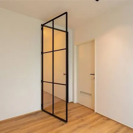 Rent this 3 bed apartment on Rozenlaan in 2630 Aartselaar, Belgium