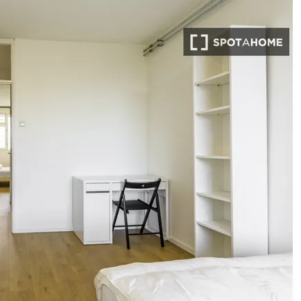 Rent this 4 bed room on Gaasperparkpad in 1103 SK Amsterdam, Netherlands