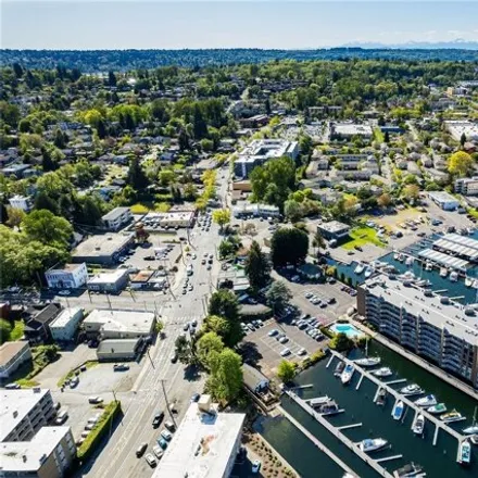 Image 7 - Spinnaker Bay Marina, 9500 Rainier Avenue South, Seattle, WA 98118, USA - House for sale