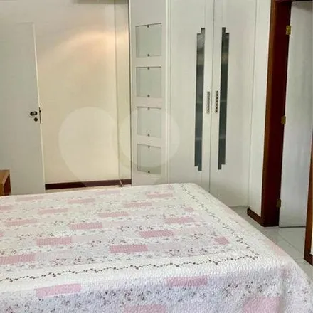 Buy this 3 bed apartment on Palácio Ondina in Avenida Antônio Gil Veloso, Praia da Costa