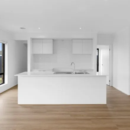Image 1 - Jules Street, St Leonards VIC 3223, Australia - Apartment for rent