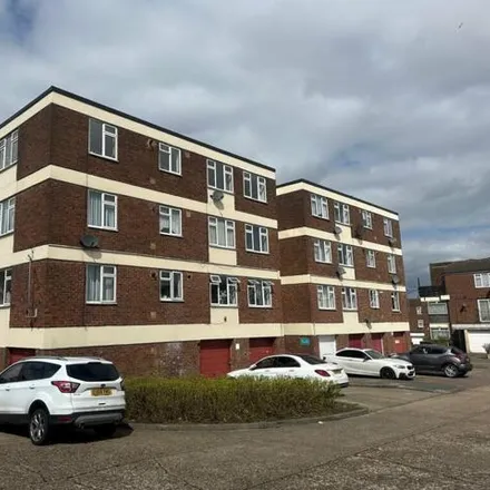 Buy this 1 bed apartment on unnamed road in Latton Bush, CM18 7PQ