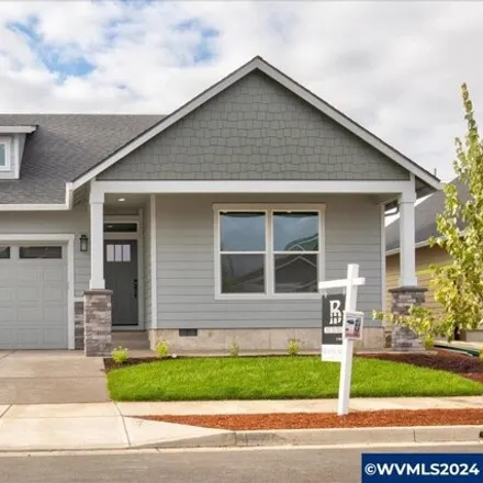 Buy this 3 bed house on 995 Sassafras St in Independence, Oregon