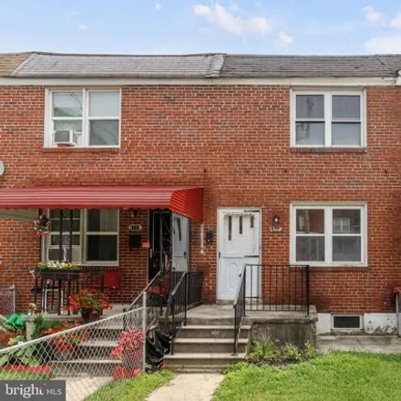 Image 2 - 4717 Ivanhoe Avenue, Baltimore, MD 21212, USA - House for sale