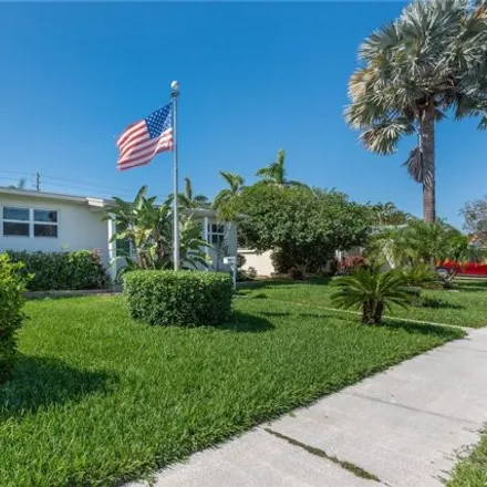 Image 1 - 364 Southeast 3rd Terrace, Dania Beach, FL 33004, USA - House for rent