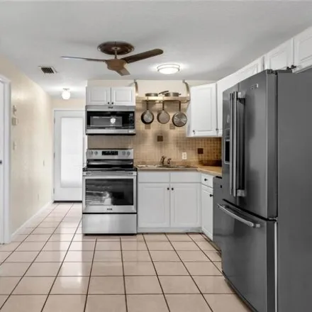 Image 3 - 10301 Grove Ridge, Orange Mountain, Clermont, FL 34711, USA - Condo for sale