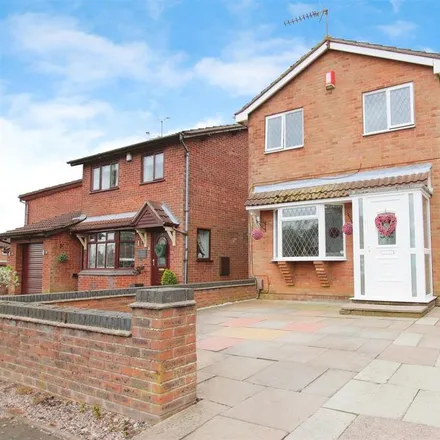 Rent this 3 bed house on Shrewsbury Drive in Chesterton, ST5 7RA