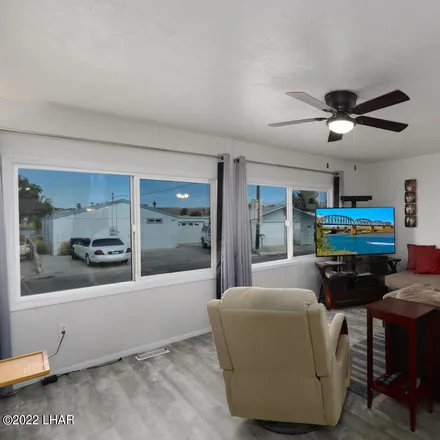 Image 9 - 215 East Riverfront Drive, La Paz County, AZ 85344, USA - House for sale