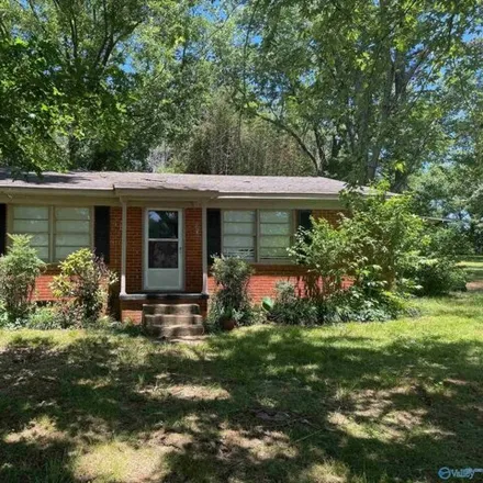 Buy this 2 bed house on 303 Old Gurley Rd Ne in Huntsville, Alabama