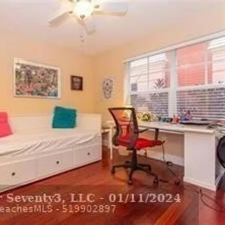Image 8 - 1083 Northeast 17th Way, Fort Lauderdale, FL 33304, USA - Townhouse for sale