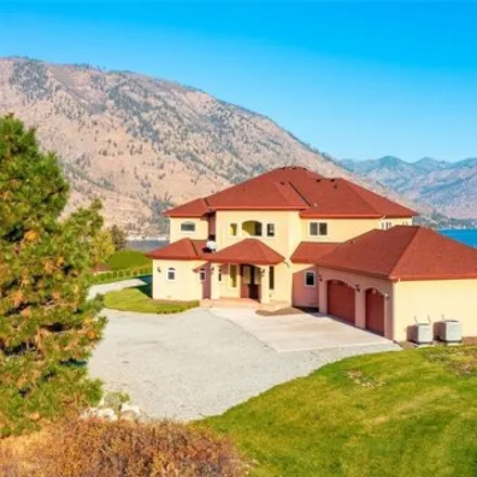 Buy this 3 bed house on 555 Loop Avenue in Greens Landing, Chelan County