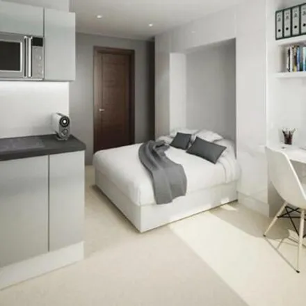 Image 1 - Hampton by Hilton, 12 West Bar Green, Sheffield, S1 2DA, United Kingdom - Apartment for sale