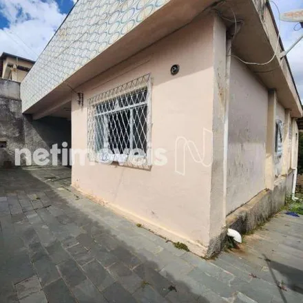 Buy this 2 bed house on Rua Praia Formosa in Alto dos Caiçaras, Belo Horizonte - MG