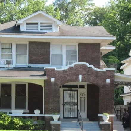 Buy this 6 bed house on 1805 Peabody Avenue in Rosemary Lane, Memphis
