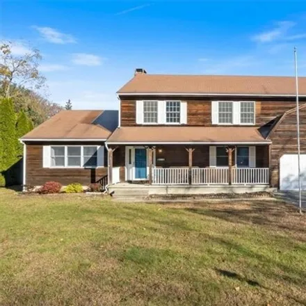 Buy this 5 bed house on 60 Hurlbutt Road in Gales Ferry, Ledyard