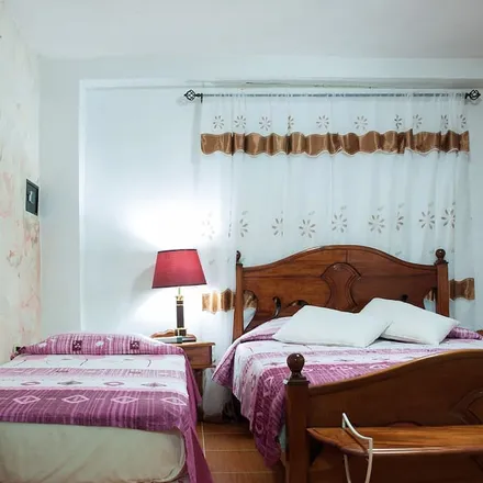 Rent this studio apartment on Acosta # 372-A Curazao & PicotaOld Havana