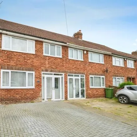 Buy this 3 bed townhouse on Belvedere Road in Thornaby-on-Tees, TS17 7JW
