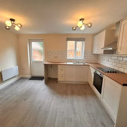 Rent this 2 bed townhouse on 8 Cross Street in Sandiacre, NG10 5QS