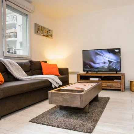 Rent this 1 bed apartment on 28 Boulevard Ornano in 93200 Saint-Denis, France