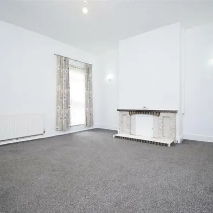 Image 5 - 51 High Green Road, Altofts, WF6 2LF, United Kingdom - Townhouse for rent