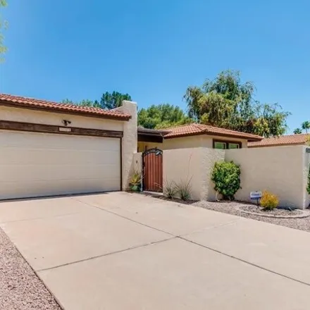 Rent this 3 bed house on 7129 North Via De Alegria in Scottsdale, AZ 85258