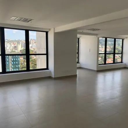 Buy this studio apartment on Avenida Álvares Cabral 1028 in Lourdes, Belo Horizonte - MG