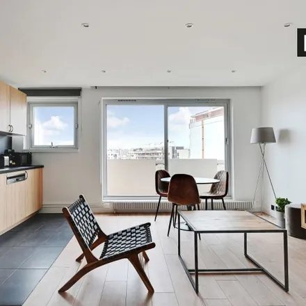 Image 2 - 28bw Boulevard de Picpus, 75012 Paris, France - Apartment for rent