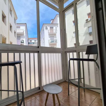 Rent this 6 bed room on Calle Algeciras in 3, 28005 Madrid