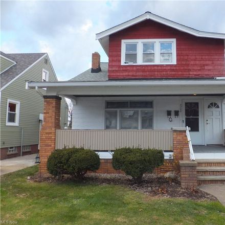 Rent this 3 bed duplex on 3708 Milford Avenue in Parma, OH 44134