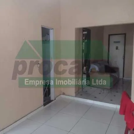 Buy this 3 bed house on Rua Morpirirus in São José Operário, Manaus - AM