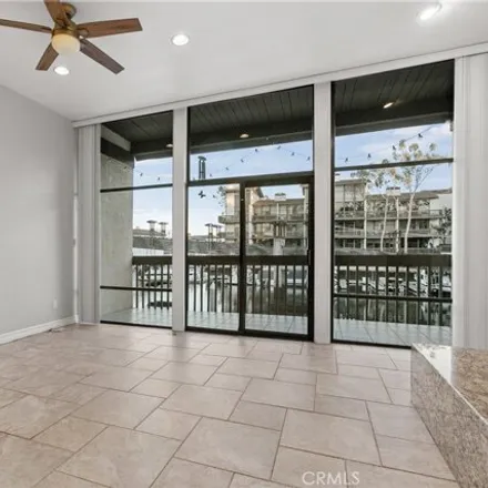 Image 3 - 6961 Marina Pacifica Drive, Long Beach, CA 90803, USA - Condo for sale