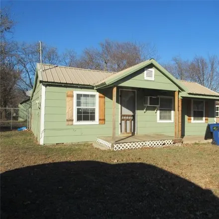 Buy this 2 bed house on 758 West 3rd Street in Ada, OK 74820