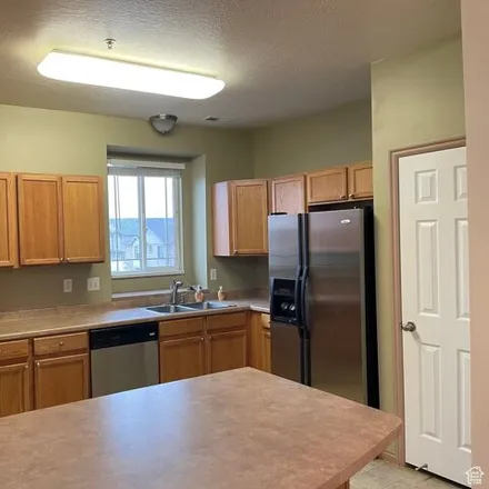 Image 2 - 6953 Tourist Lane, Salt Lake County, UT 84081, USA - Condo for sale