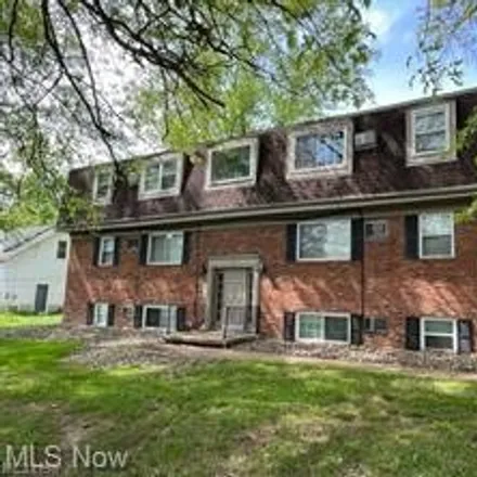 Rent this 2 bed apartment on 5901 Glenridge Road in Boardman, OH 44512