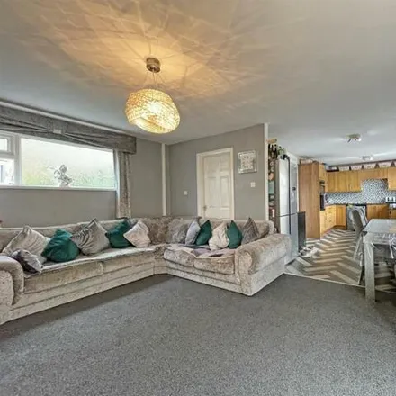 Image 3 - 73 Old Plymbridge road, Plymouth, PL6 8SW, United Kingdom - Townhouse for sale