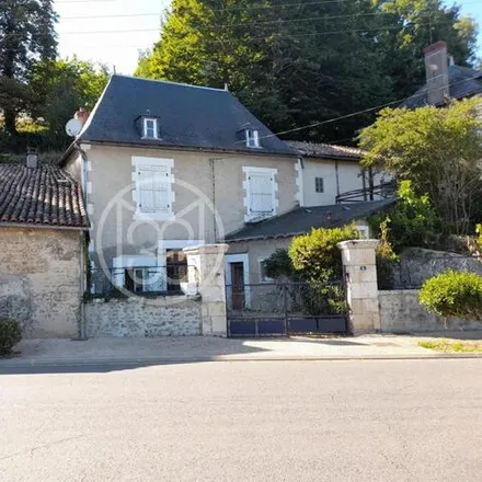 Buy this 2 bed house on 1 Route de Brioux in 79170 Luché-sur-Brioux, France