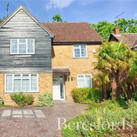 Buy this 4 bed house on Martingale Road in Billericay, CM11 1SG