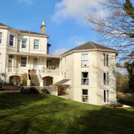 Rent this 1 bed apartment on Barrington Road in Torquay, TQ1 1SQ