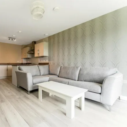 Image 3 - Stewart Crescent, Dunfermline, KY11 8NP, United Kingdom - Apartment for sale
